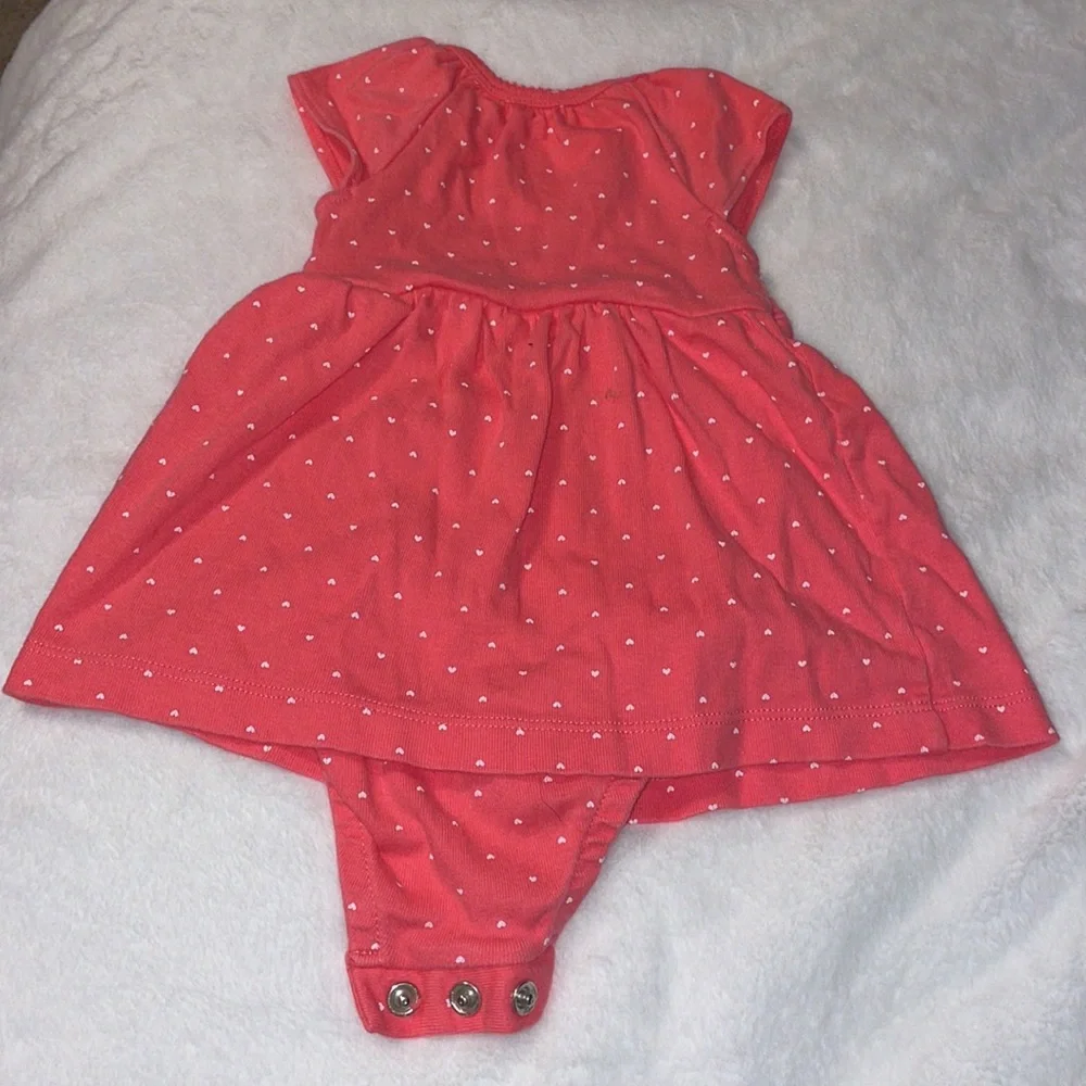 Carter’s pink dress with white hearts size 3 months